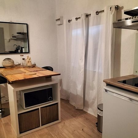 Studio Avec Parking Tout A Pied Et Calme Bandol Exterior foto